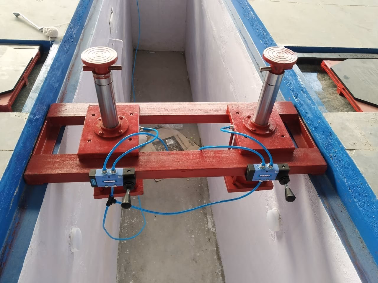 Who is Jack's alignment service?