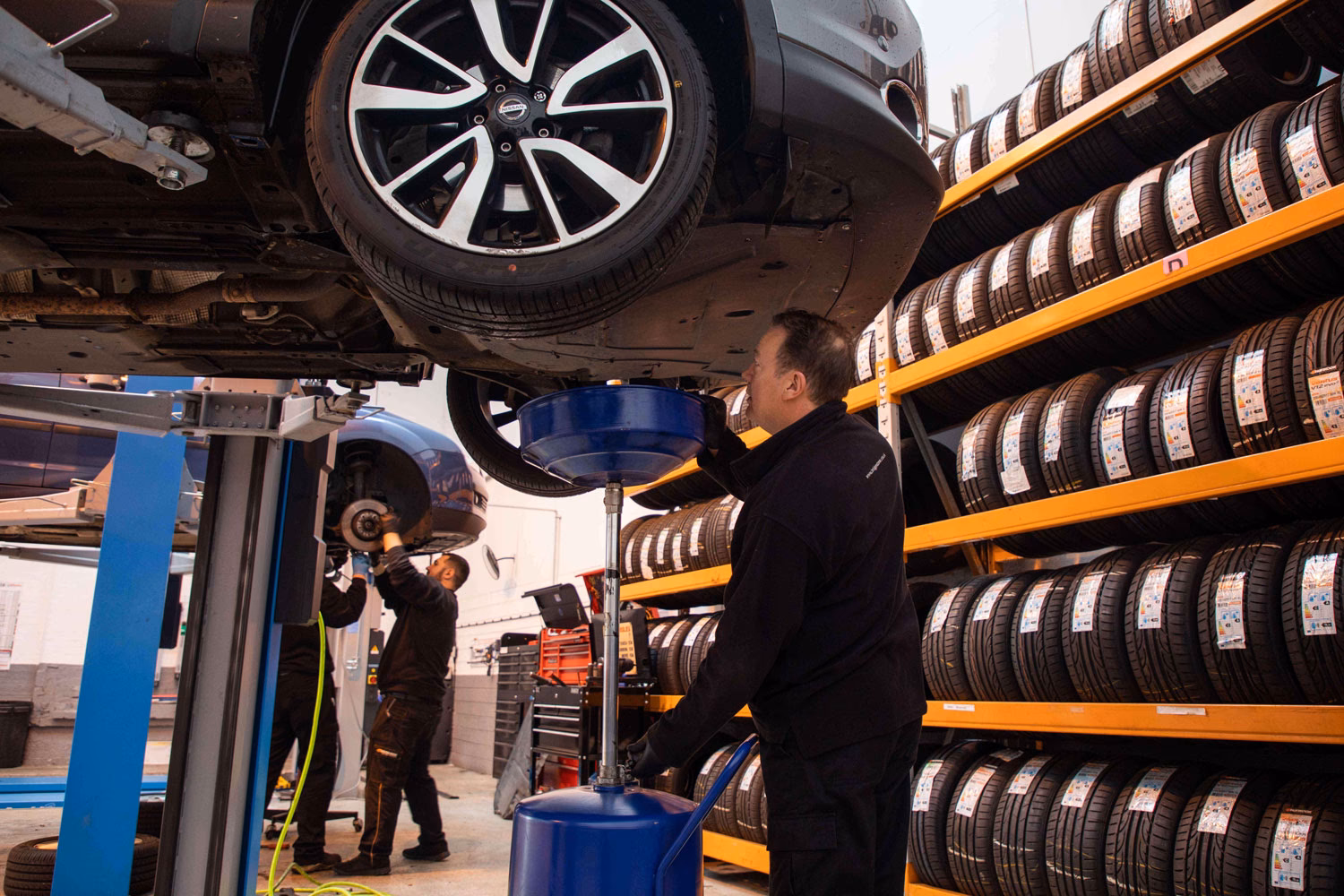 Do you need alloy wheel repair in Lichfield?