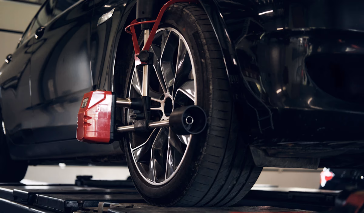 What services does Bridgestone select Melton offer?