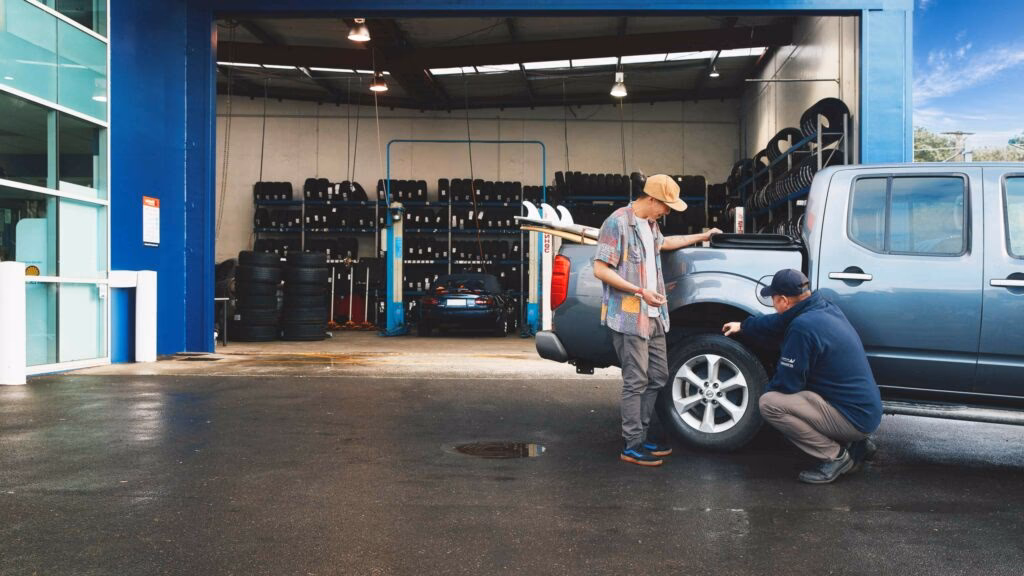 What Tyres does Bridgestone select Palmerston North offer?