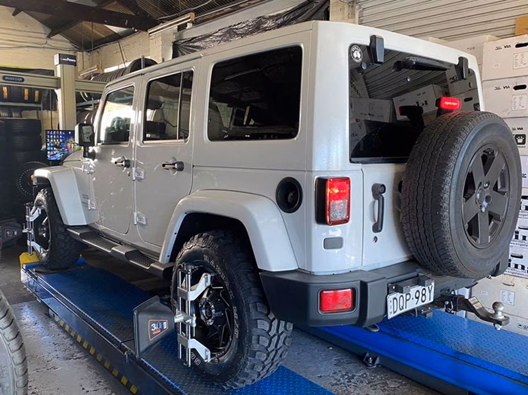 Who is AAA tyres North Parramatta?