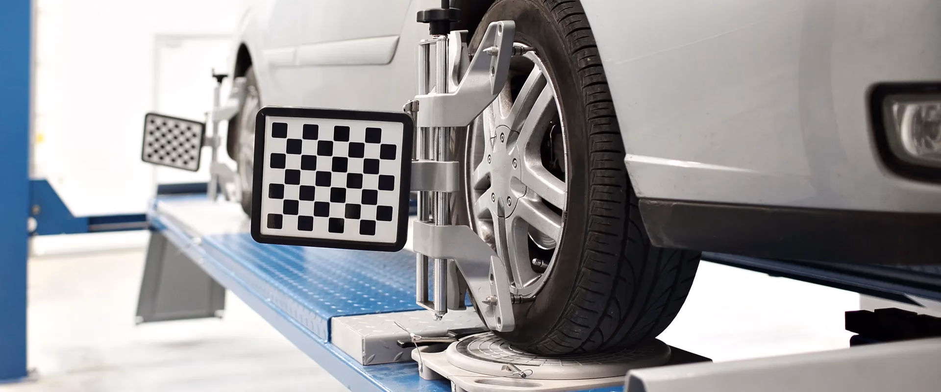 What do people say about tires services in Sarasota?