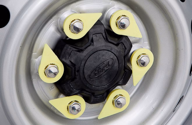 What is a checkpoint nut indicator?