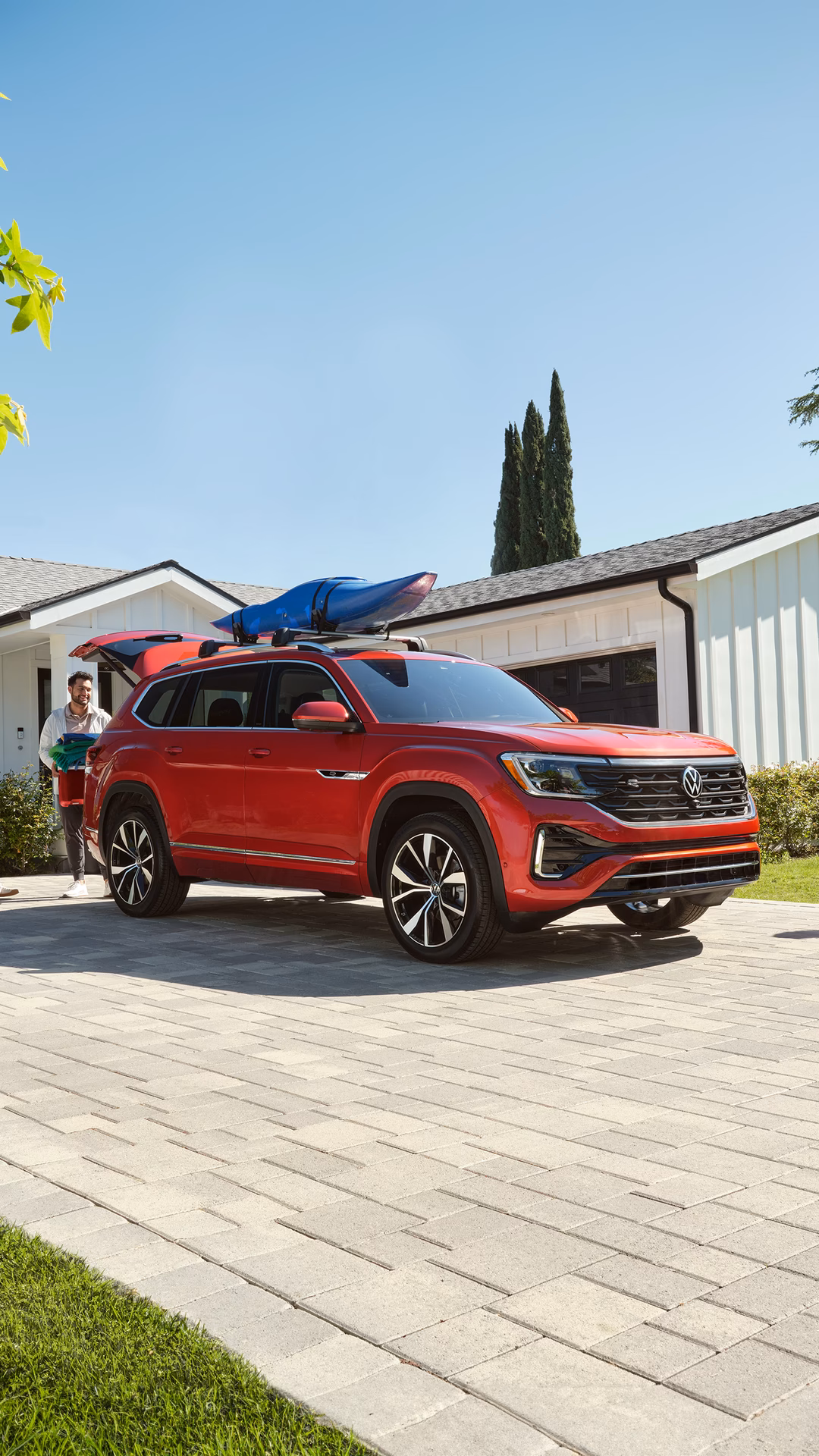 Does Volkswagen Financial Services offer classic automobile financing?