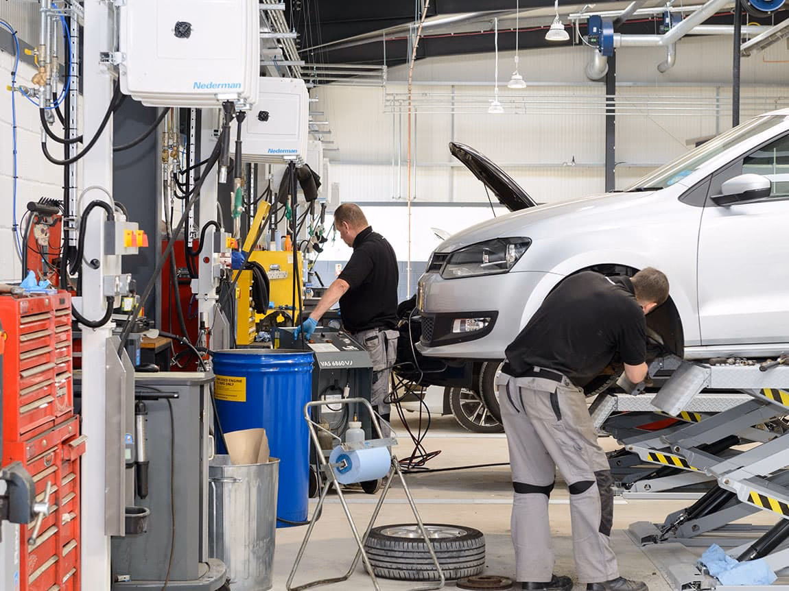 Can Arnold Clark repair my car if I'm at fault?