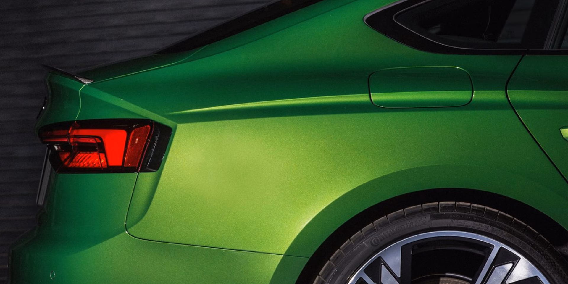 Does paint type affect a car's resale value?