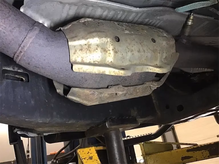 How strict are the MOT rules re-heatshields?