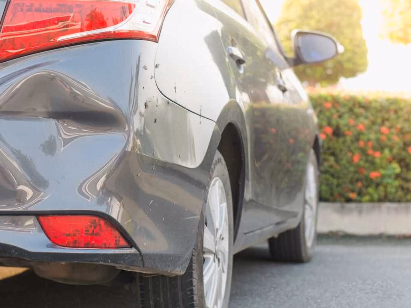 Can a dent cause a tyre to fail?