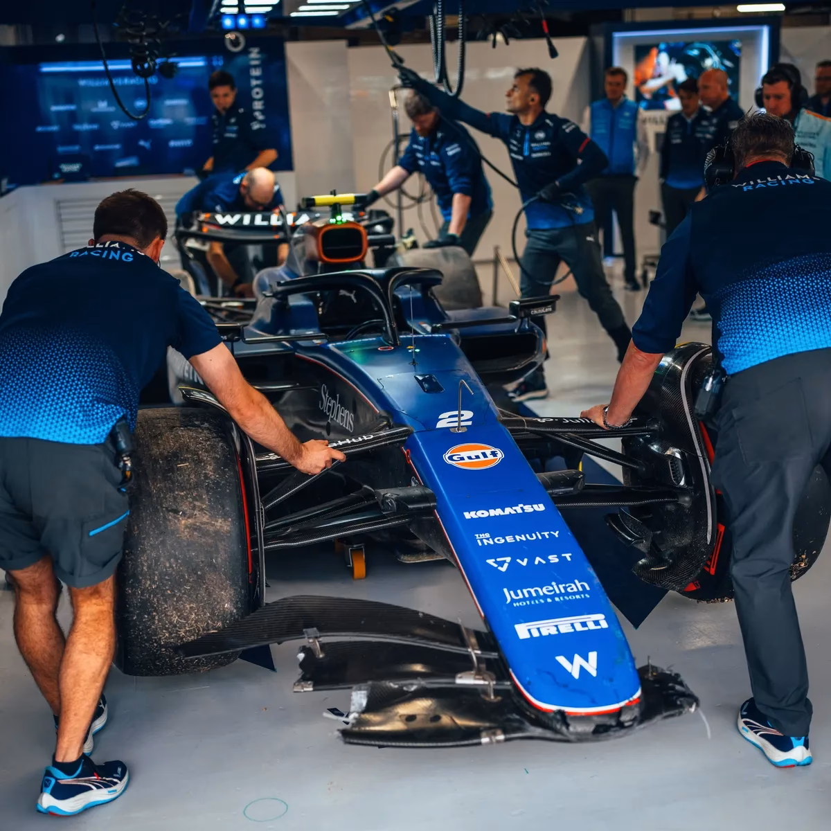 What services does Williams Automotive offer?