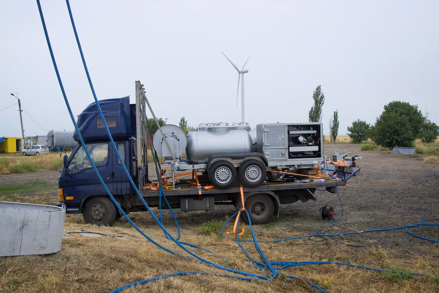 Can a gearbox oil exchange be performed on a wind turbine?