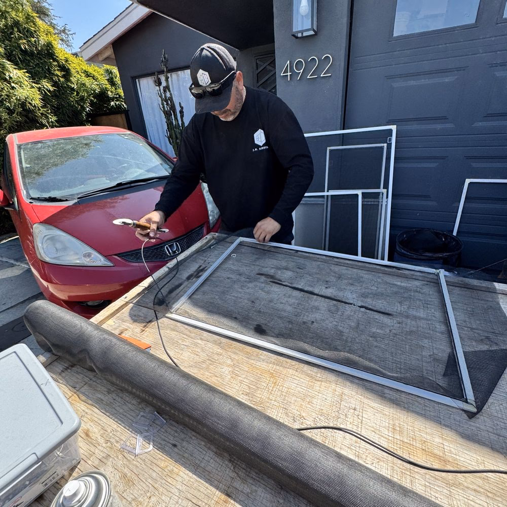 How long does a windscreen repair take?