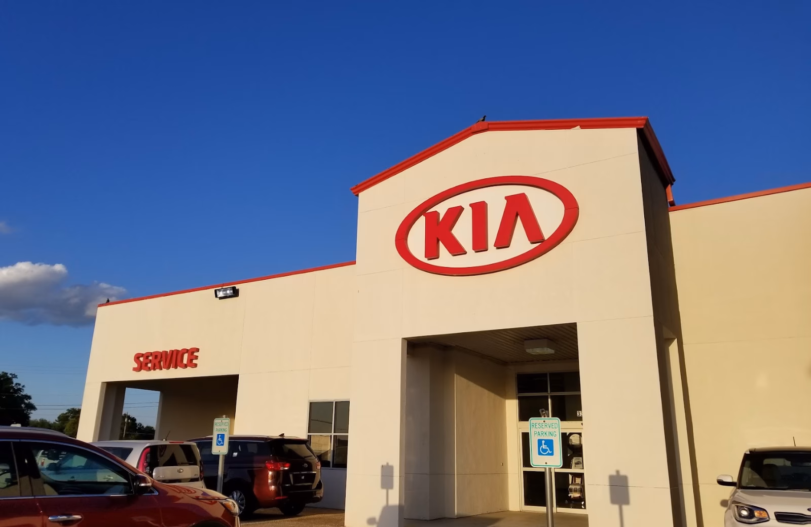 Where can I get my Kia serviced?