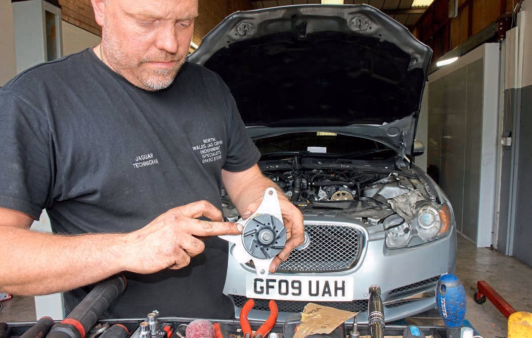 How much does a Jaguar XF camshaft belt change cost?