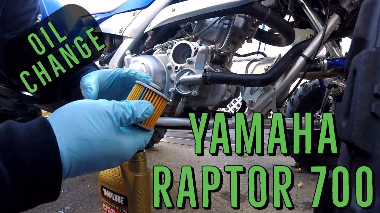 How do you oil the Yamaha Raptor 700R?