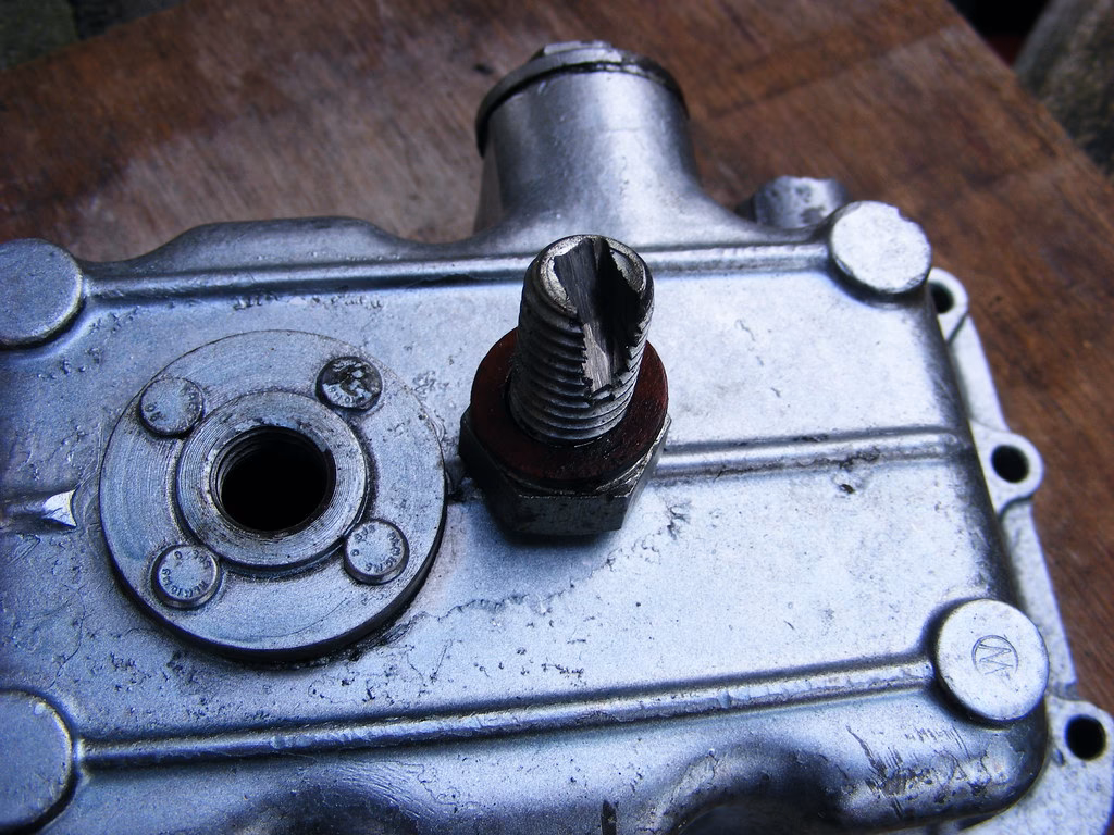How many pages in a Yanmar marine diesel engine service manual?